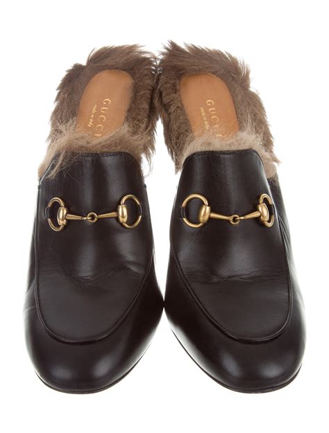 gucci princetown mules fur